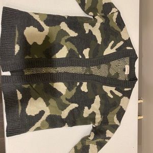 Universal Thread Camo Sweater